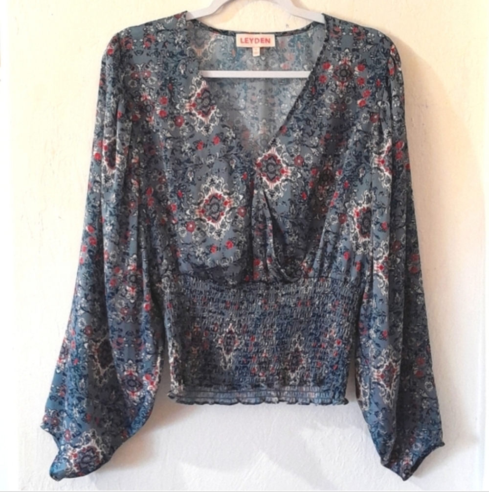 Leyden | Blue Floral Long Sleeve Smocked Surplice Women's Top Blouse Small